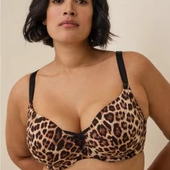 TORRID XO Plunge Smooth 360° Back Smoothing™ Bra