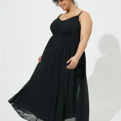 TORRID Maxi Chiffon Pleated Dress