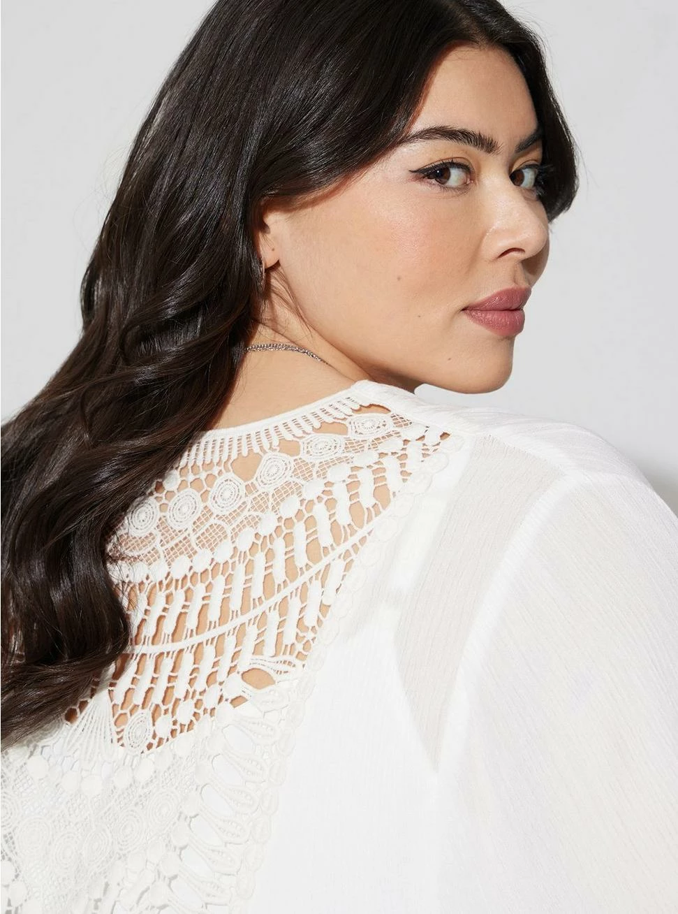 TORRID Gauze Crochet Inset Kimono - Image 4