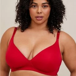 TORRID Wire-Free Plunge Lightly Lined Smooth 360° Back Smoothing™ Bra