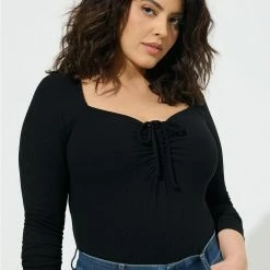 TORRID Everyday Rib Sweetheart Tie Front Keyhole Top