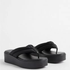 TORRID Puffed Flip Flop (WW)